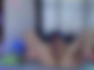 Live cam show with miss-tataa - Smoking on Camsoda