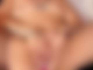 victoria-willde's Live Sex Cam Show