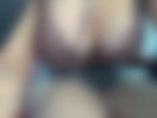 xmilee's Live Sex Cam Show
