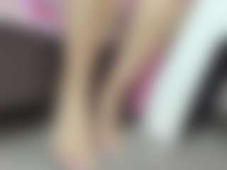 Show de cam en vivo con xmilee - Young Adult en Camsoda
