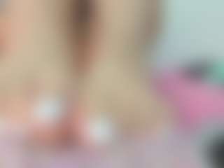 Live cam show with xmilee - BBW on Dare Cams