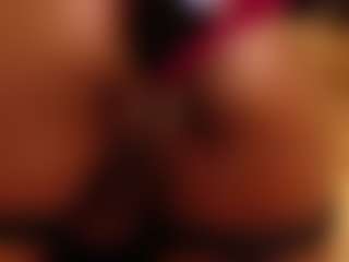 Live cam show with kiara princess - Ebony on Gym Cam Girls