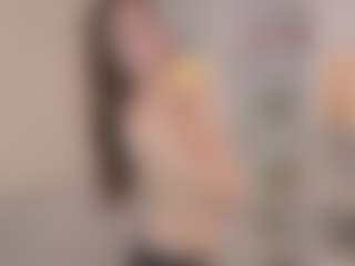 Live cam show with GiselleVillacrusis - Cock Rating on iamadamtest123.com