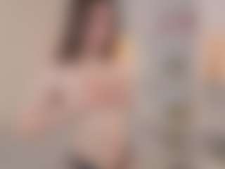 Live cam show with GiselleVillacrusis - Orgasm on Camsoda