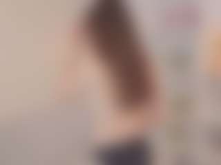 Live cam show with GiselleVillacrusis - Horny on camtv