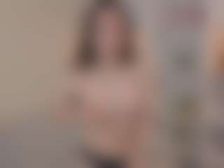 Live cam show with GiselleVillacrusis - Cute on makecum.org