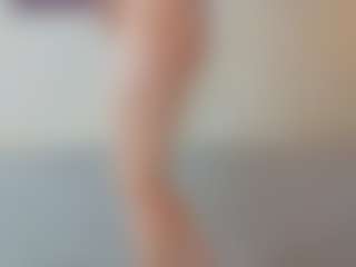 Live cam show with GiselleVillacrusis - Lovense on SinfulBabes