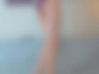 Live cam show with GiselleVillacrusis - Granny on Dare Cams