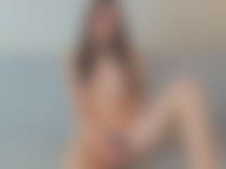 Live cam show with GiselleVillacrusis - Granny on TeamSkeetLive