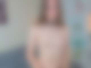 GiselleVillacrusis's Live Sex Cam Show