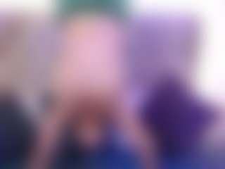 Live cam show with Liiamthompson - Hairy Pussy on Cam Slut