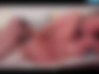 MonaLux's Live Sex Cam Show
