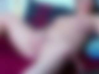 MonaLux's Live Sex Cam Show