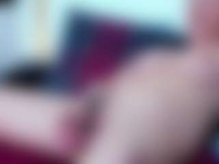 MonaLux's Live Sex Cam Show
