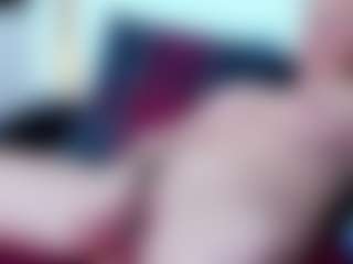 MonaLux's Live Sex Cam Show
