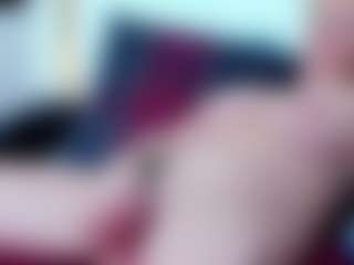 MonaLux's Live Sex Cam Show