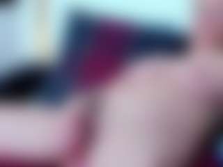 MonaLux's Live Sex Cam Show