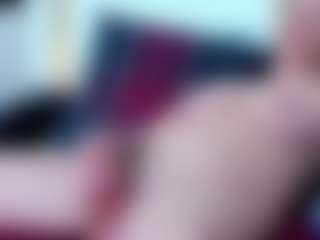 MonaLux's Live Sex Cam Show