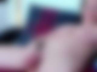 MonaLux's Live Sex Cam Show
