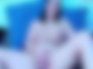 MonaLux's Live Sex Cam Show