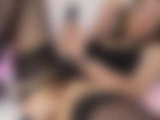 Live cam show with OhMyBelle - Fuck Machine on UwU Esports