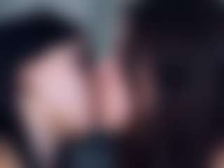 Live cam show with ShandaTeneyck - Strip on xDating