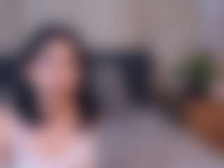 Live cam show with ShandaTeneyck - Average on Uber Horny