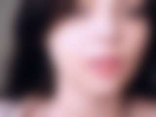 Live cam show with ShandaTeneyck - Average on TottyGirls