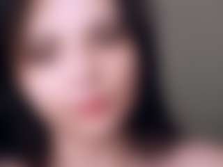 Live cam show with ShandaTeneyck - Average on googirlz