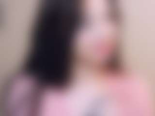 Live cam show with ShandaTeneyck - Average on CamClone