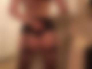 squrtladye666's Live Sex Cam Show