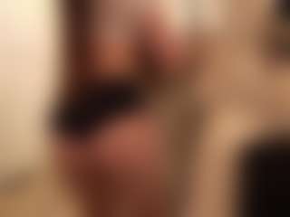 squrtladye666's Live Sex Cam Show