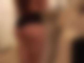 Эротическое вебкам-шоу squrtladye666 в прямом эфире