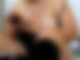 Live cam show with Brenda Rosse - Curvy on crypto-cams