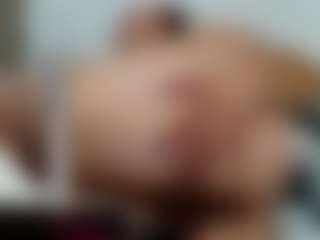 Brenda Rosse MILF webcam performer live streaming