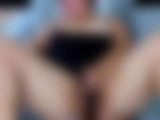 Live cam show with Brenda Rosse - Spank on Free Soda