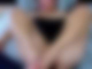 Live cam show with Brenda Rosse - Drinking on Camsoda