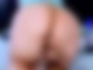 Live cam show with Brenda Rosse - Hairy Pussy Lovense on Milfs Live