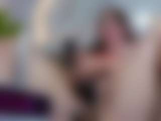 Live cam show with Brenda Rosse - Fingers on Camsoda