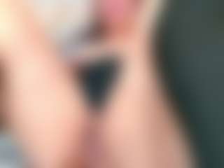 Live cam show with Brenda Rosse - Ass Clapping on Dare Cams