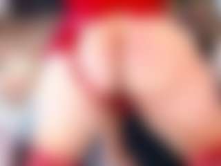 Live cam show with Brenda Rosse - Wet on Camsoda