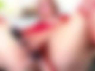 Live cam show with Brenda Rosse - Brown Eyes on Camsoda