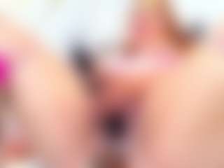 Live cam show with Brenda Rosse - Brown Hair on xheatlive.com