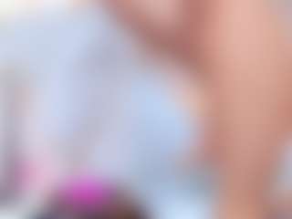 Live cam show with Brenda Rosse - BBW on CamClone