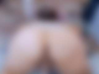 Live cam show with Brenda Rosse - Big Tits Brown Hair on Fit Hotties