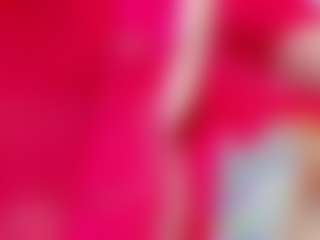 Live cam show with Brenda Rosse - Brown Hair MILF on Camming Site