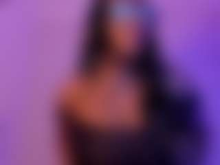 Cinnamoon's Live Sex Cam Show