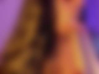 Cinnamoon's Live Sex Cam Show