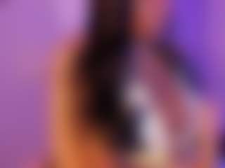 Live cam show with Cinnamoon - Ebony on AdultVida.com | colombia