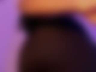 Live cam show with Cinnamoon - Facial on Soda Cam